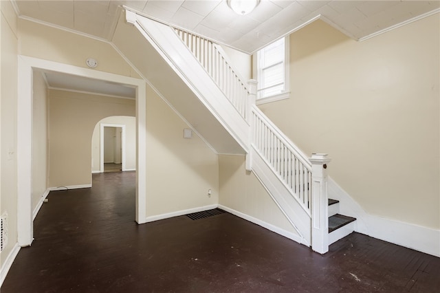 900-902 S Plymouth Ave, Rochester, NY 14608 - staircase with arched walkways and ornamental molding