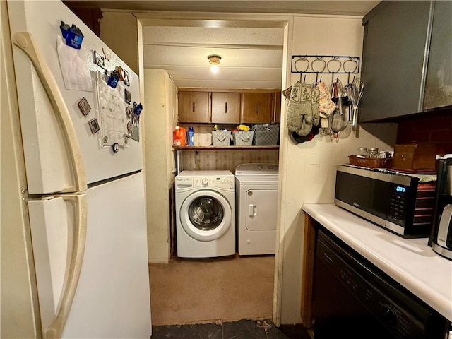 1796 Gladstone Hollow Rd, Andes, NY 13731 - laundry area with independent washer and dryer