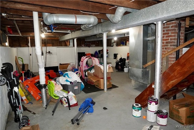 104 Argus St, Buffalo, NY 14207 - unfinished basement with stairs