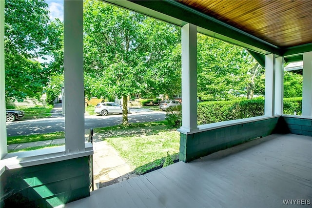 111 Montrose Ave, Buffalo, NY 14214 - view of covered porch