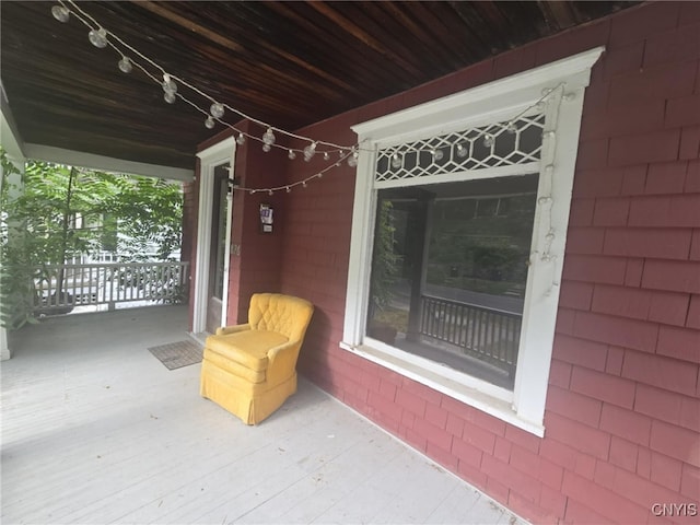 826 Lancaster Ave, Syracuse, NY 13210 - view of wooden porch