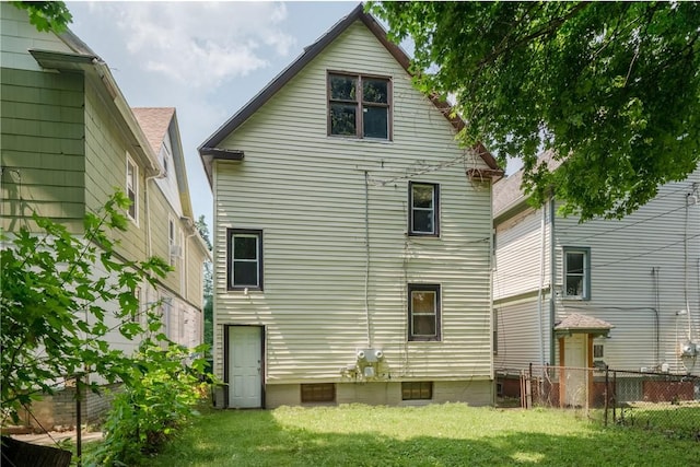 896-898 S Plymouth Ave, Rochester, NY 14608 - back of property