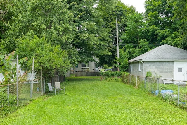 364 W 3rd St, Elmira City, NY 14901 - view of yard