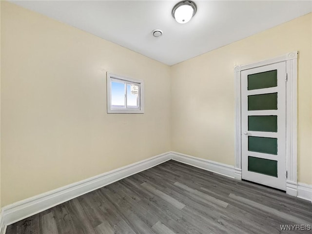 1329 Clinton St, Buffalo, NY 14206 - empty room featuring dark wood-style floors