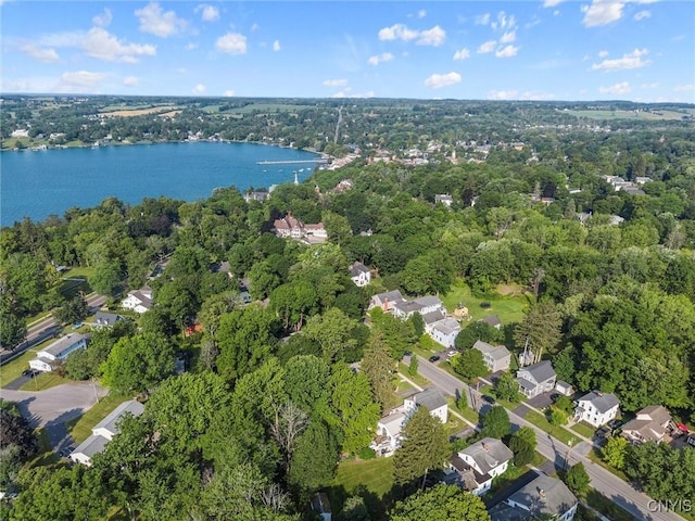 16 Onondaga St, Skaneateles, NY 13152 - aerial overview of property's location featuring a large body of water and nearby suburban area