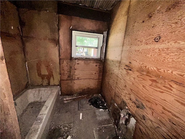 182 Parsells Ave, Rochester, NY 14609 - full bathroom with a bath