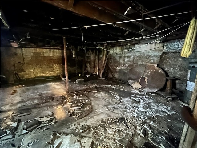182 Parsells Ave, Rochester, NY 14609 - below grade area featuring electric water heater