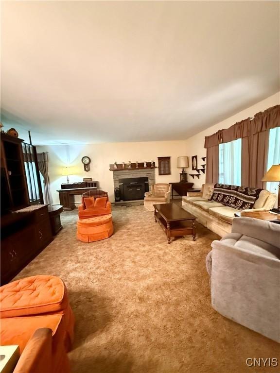 9418 Glenmore Rd Unit Es, Annsville, NY 13471 - living room with carpet