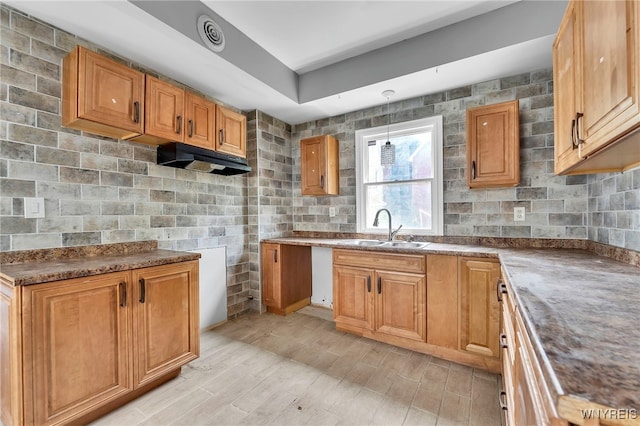 33 Lafayette Ave, Buffalo, NY 14213 - photo 2