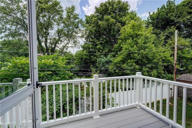 26 Fountain St, Rochester, NY 14620 - view of wooden terrace