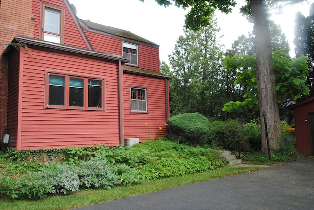 11 Elmwood Ave, Hornellsville, NY 14843 - view of side of home