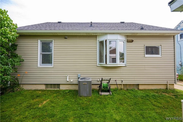 150 Collins Ave, West Seneca, NY 14224 - view of side of property featuring a central air condition unit and a yard
