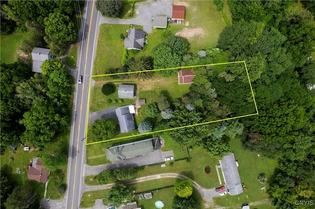 7165 Manlius Center Rd, Manlius, NY 13057 - aerial overview of property's location featuring property boundaries highlighted
