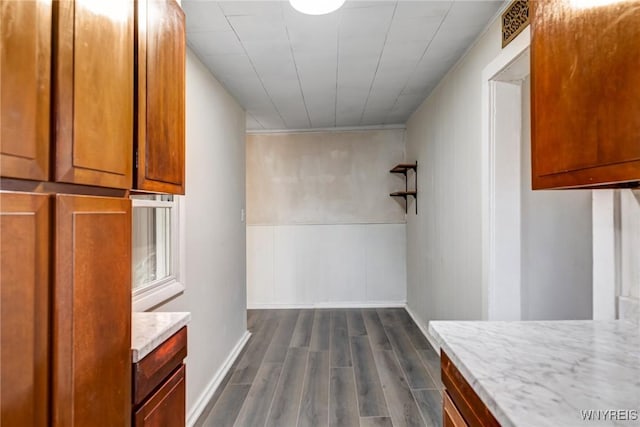 386 Davey St, Buffalo, NY 14206 - hall featuring dark wood finished floors and baseboards