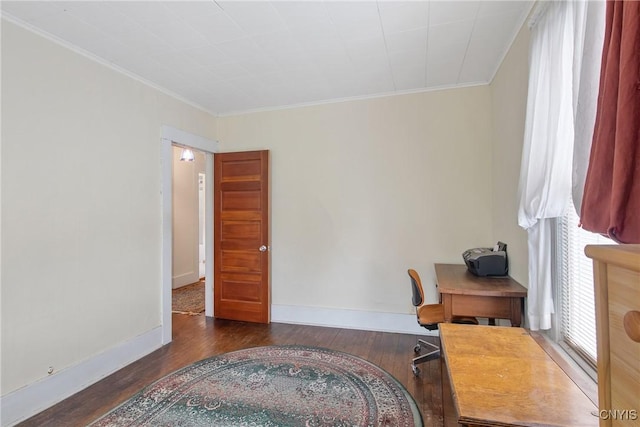 315 Boyden St, Syracuse, NY 13203 - office featuring wood finished floors and ornamental molding