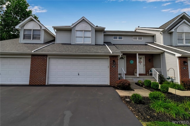 5468 Village Station Cir, Clarence, NY 14221 - photo 1