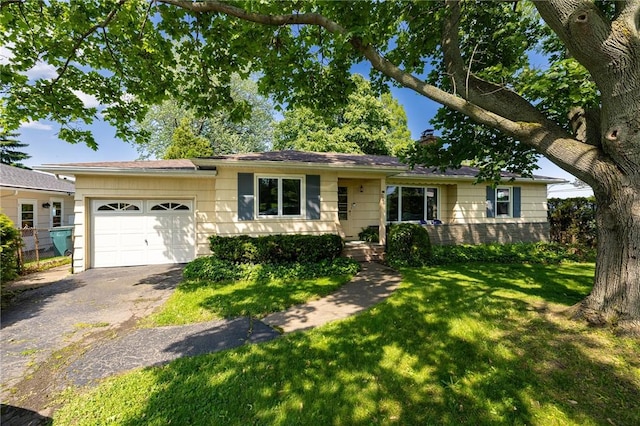 760 Beach Ave, Rochester, NY 14612 - single story home with an attached garage, a front yard, and driveway