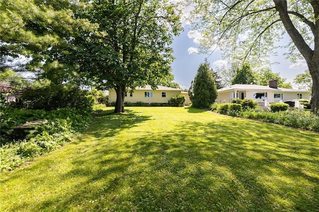 760 Beach Ave, Rochester, NY 14612 - view of green lawn