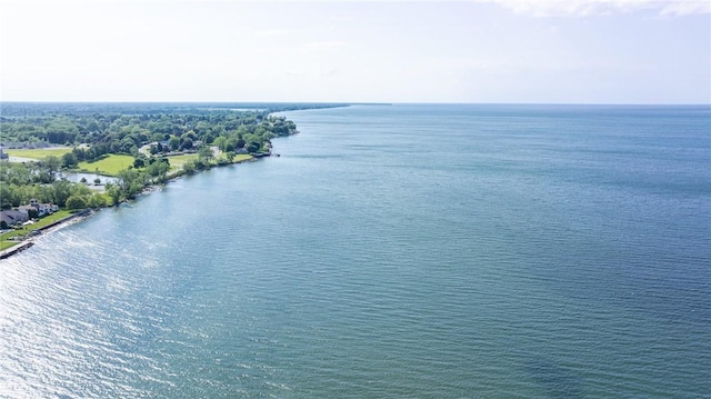 760 Beach Ave, Rochester, NY 14612 - bird's eye view of a large body of water