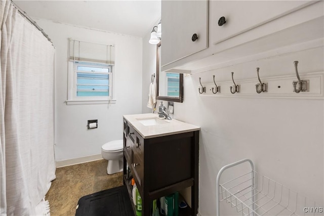 1018-20 Ackerman Ave, Syracuse, NY 13210 - full bath with vanity and a shower with shower curtain
