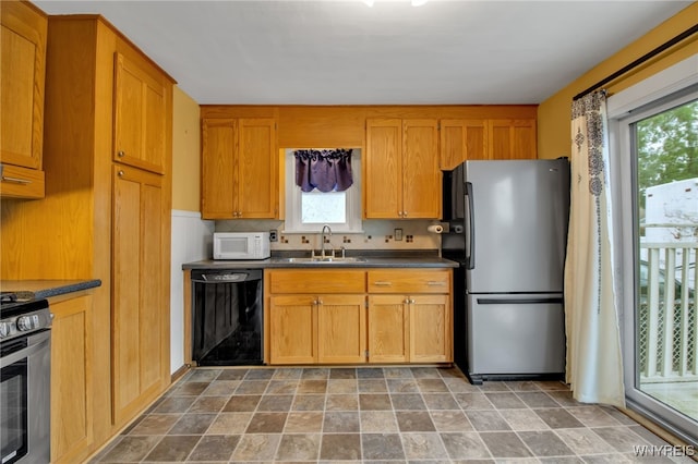 46 Central Blvd, Cheektowaga, NY 14225 - photo 3