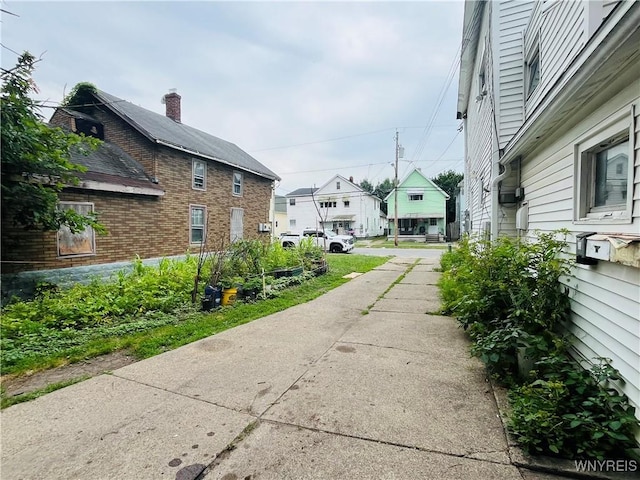 97 Kail St, Buffalo, NY 14207 - view of road with a residential view