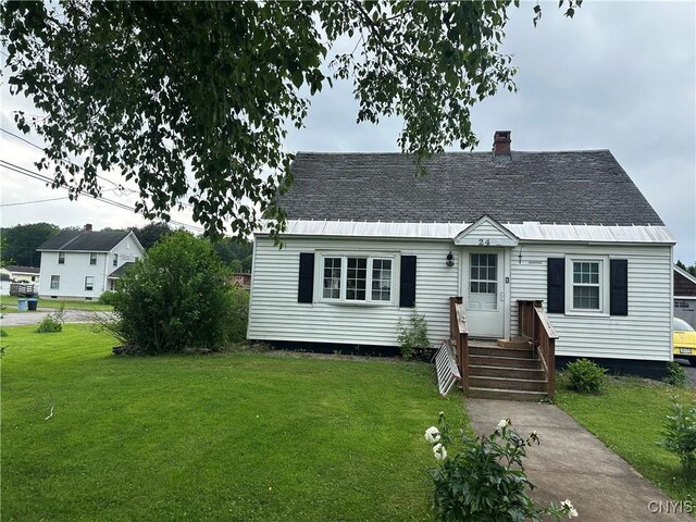 24 Columbia Pkwy, German Flatts, NY 13357 - photo 1