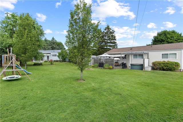 111 Crimson Bramble Rd, Henrietta, NY 14623 - view of green lawn