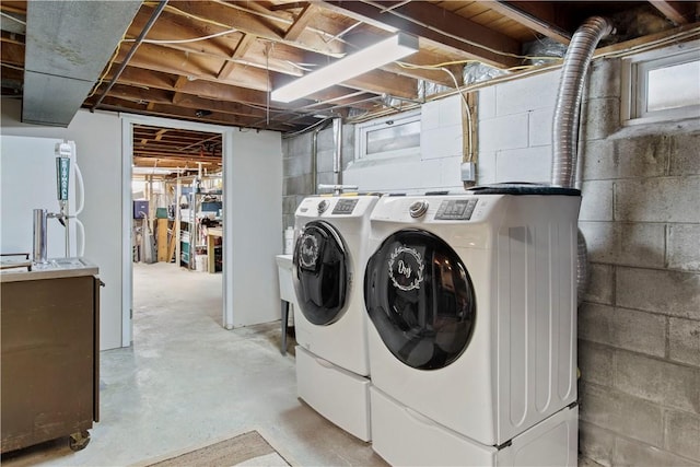 111 Crimson Bramble Rd, Henrietta, NY 14623 - laundry room with separate washer and dryer