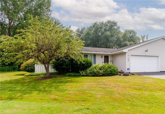 7193 Thompson Trl, Ontario, NY 14519 - photo 1
