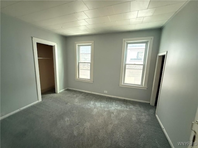 49 Massachusetts Ave, Buffalo, NY 14213 - unfurnished bedroom featuring carpet and a closet