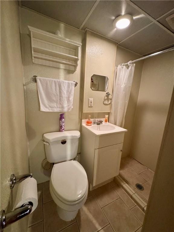 2201 Dewey Ave, Rochester, NY 14615 - full bathroom featuring a shower with shower curtain, vanity, and tile patterned flooring