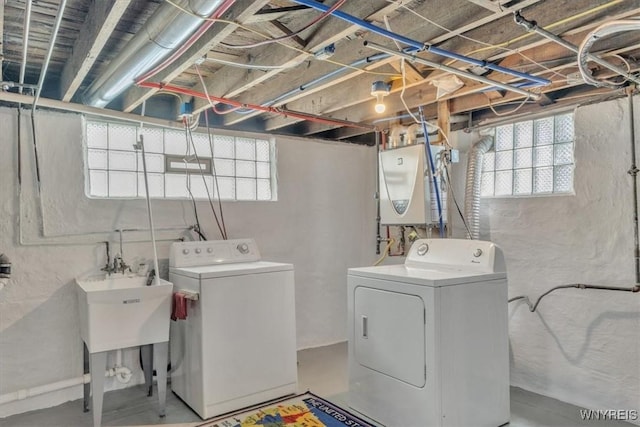 67 Amber St, Buffalo, NY 14220 - washroom with washer and dryer