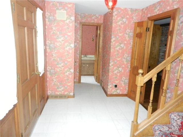 216 Roycroft Cir, Aurora, NY 14052 - photo 15
