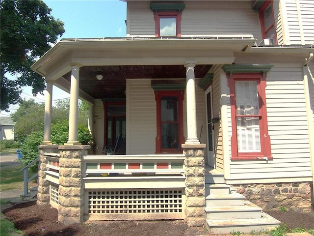 205 W Jackson St, Palmyra, NY 14522 - photo 2