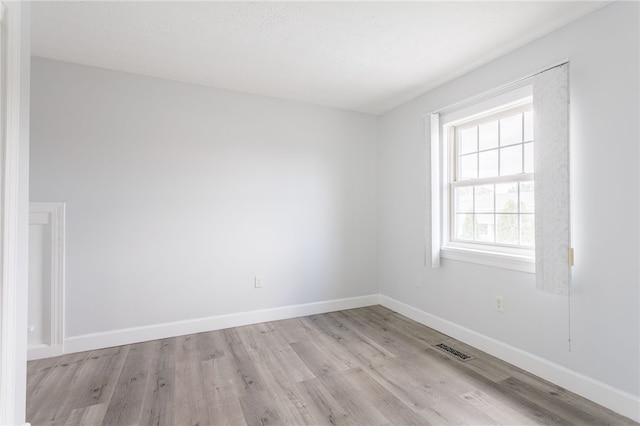 20 Parr Cir, Irondequoit, NY 14617 - unfurnished room with light wood finished floors