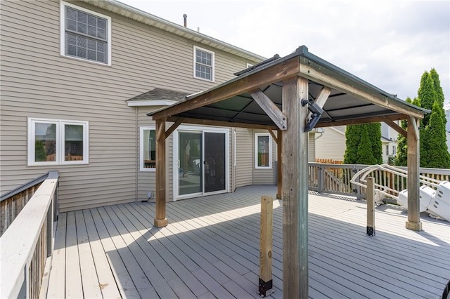 20 Parr Cir, Irondequoit, NY 14617 - deck with a gazebo