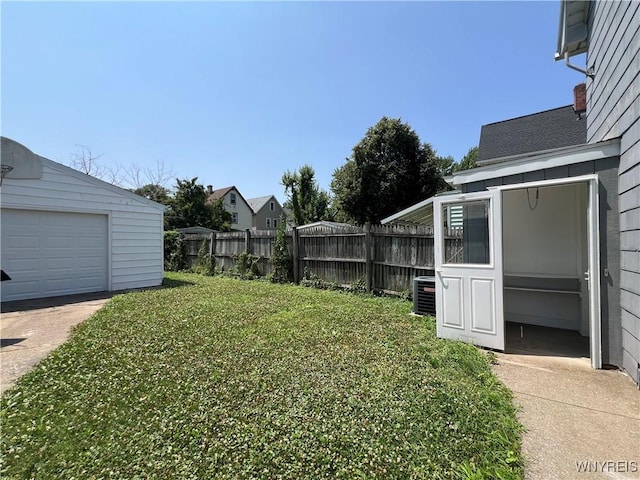 42 Argus St, Buffalo, NY 14207 - view of yard featuring an outdoor structure and a garage