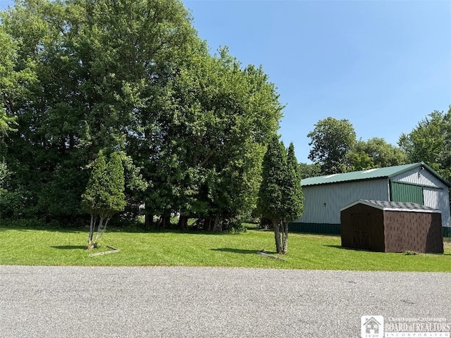 141 Longview Ave, Ellicott, NY 14701 - photo 23