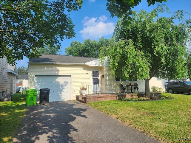 212 Florida Rd N, Salina, NY 13211 - photo 1
