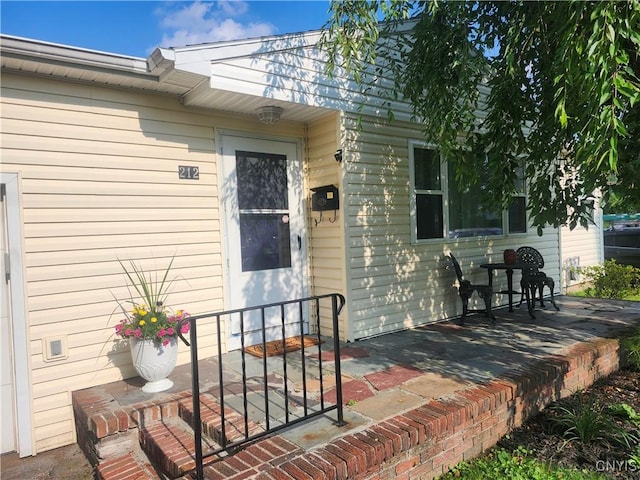 212 Florida Rd N, Salina, NY 13211 - photo 2