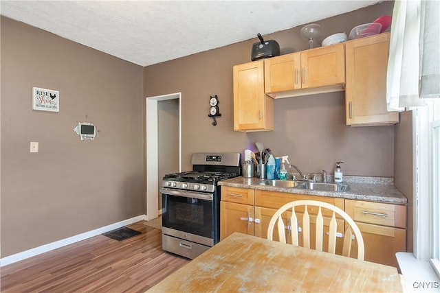 215 Cleveland Ave, Syracuse, NY 13208 - photo 18