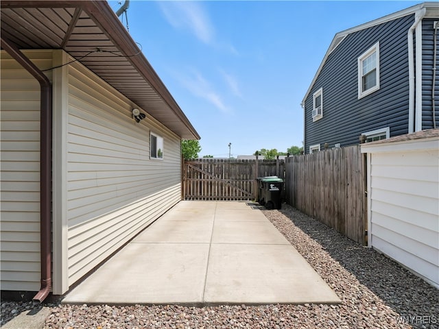 394 Evergreen Dr, Tonawanda, NY 14150 - photo 3