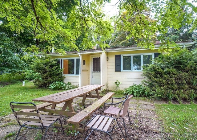 718 Beach Ave, Evans, NY 14006 - photo 5