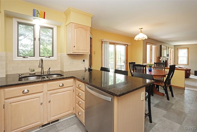 4644 Bloomsbury Dr, Onondaga, NY 13215 - photo 15