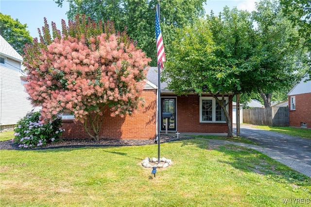 206 Aurora St, Lancaster, NY 14086 - photo 3