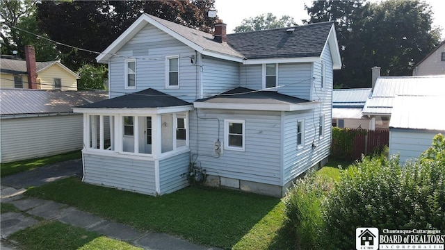 305 Canary St, Dunkirk, NY 14048 - photo 1