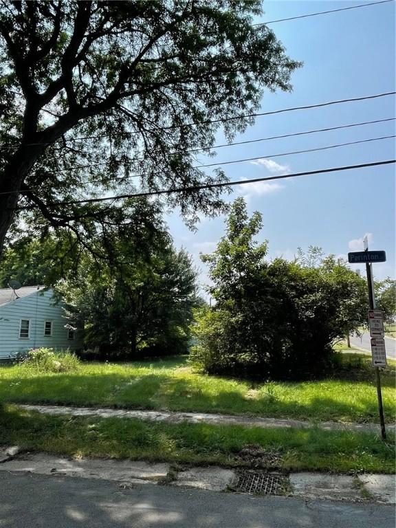 147 Perinton St, Rochester, NY 14615 - photo 2