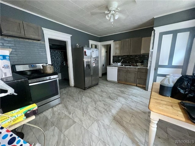 31 Worcester Pl, Buffalo, NY 14215 - photo 6