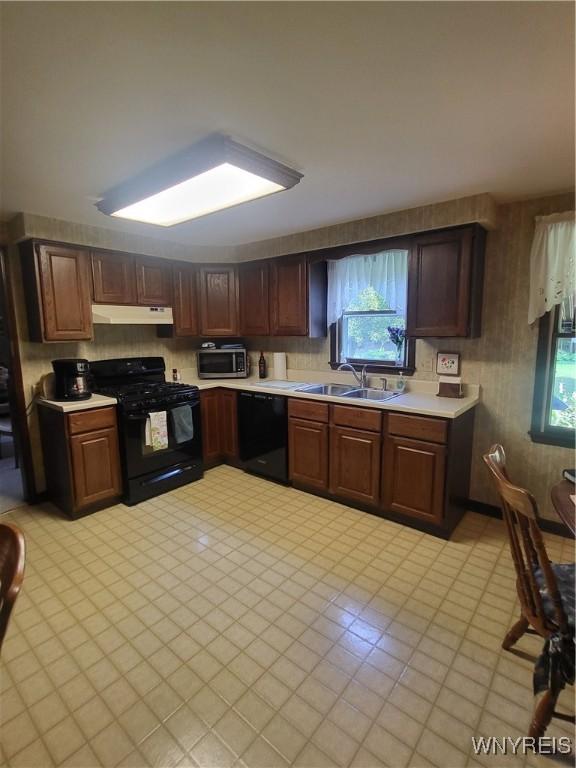 8185 Clarherst Dr, Clarence, NY 14051 - photo 24
